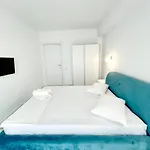 Luxury 2 Bed-room Apartmán *