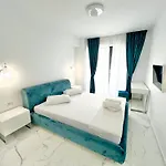 Luxury 2 Bed-room Mamaia