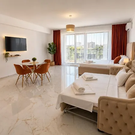 Luxury & Apartment