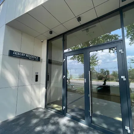 아파트 Luxury 2 Bed-room 마마이아