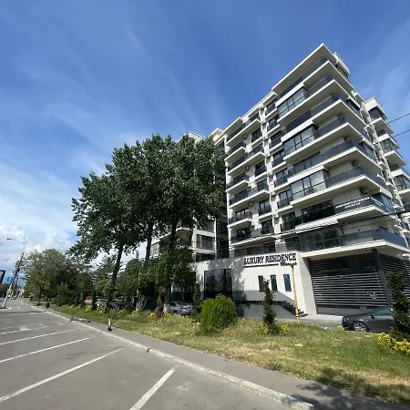 Luxury 2 Bed-room 아파트 마마이아