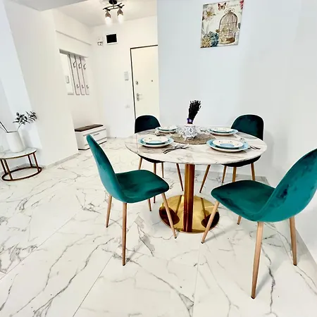 아파트 Luxury 2 Bed-room *