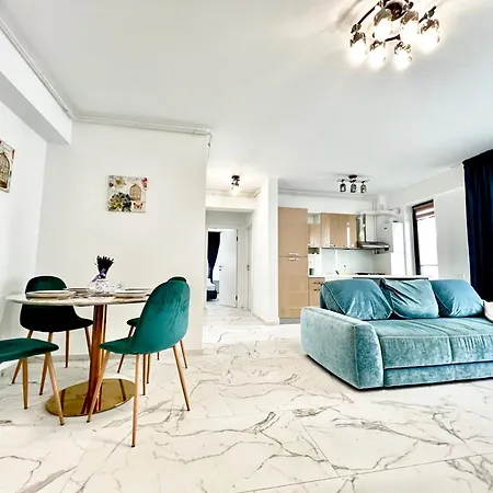 Luxury 2 Bed-room 아파트 *