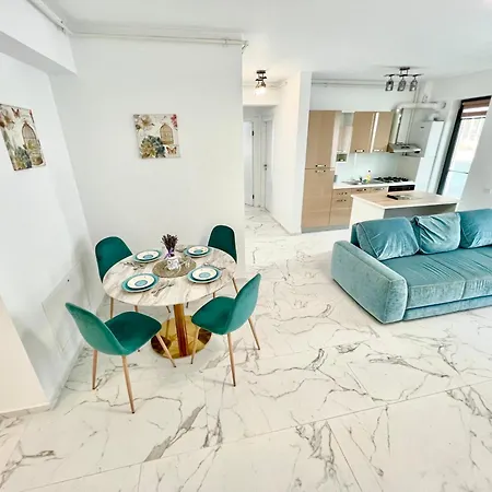 Luxury 2 Bed-room 아파트